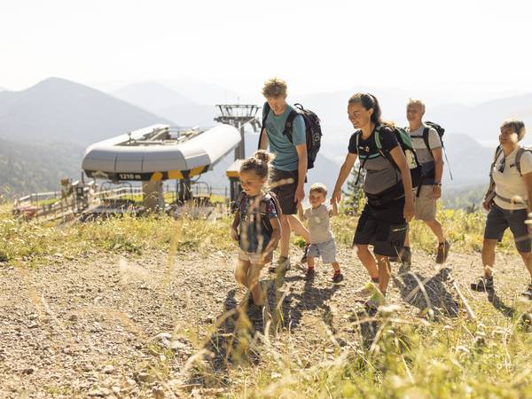 Schneeberg Sesselbahn – Erlebe Natur und Familien-Abenteuer am Schneeberg
